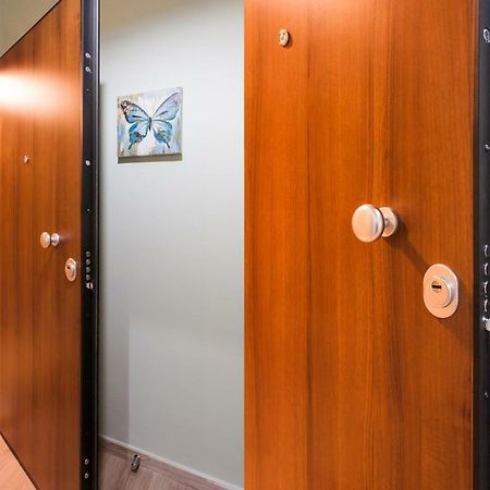 Modern Antique Private Rooms Near To Acropolis Museum And Metro Station เอเธนส์ ภายนอก รูปภาพ