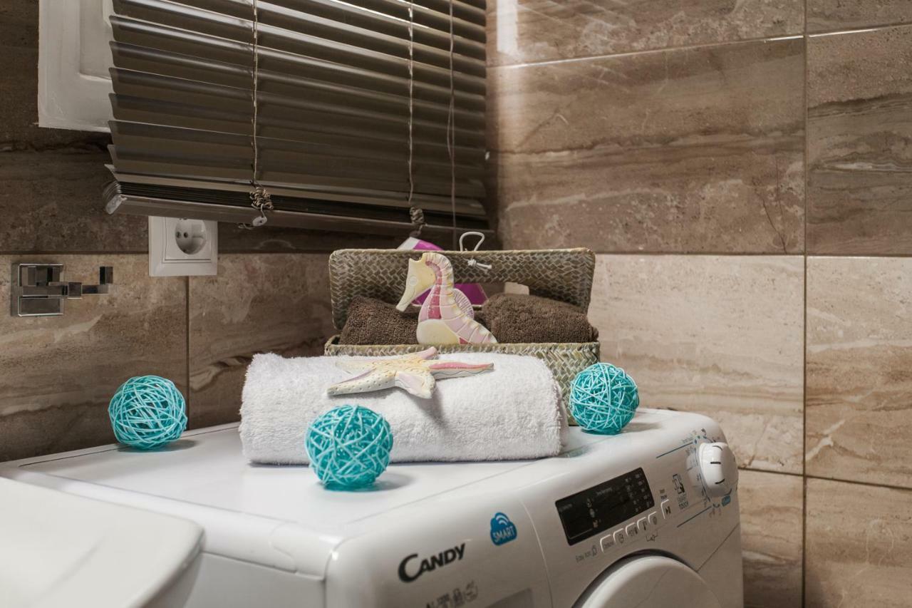 Modern Antique Private Rooms Near To Acropolis Museum And Metro Station เอเธนส์ ภายนอก รูปภาพ
