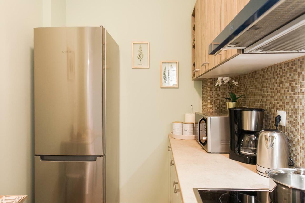 Modern Antique Private Rooms Near To Acropolis Museum And Metro Station เอเธนส์ ภายนอก รูปภาพ